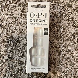 OPI On Point Instant Press-On Mani - Kyoto Pearl